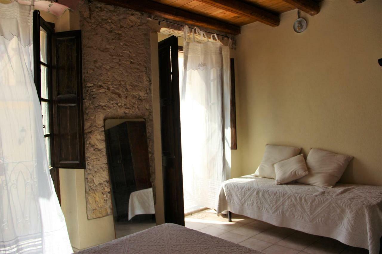 Sant Efisio Host Ξενοδοχείο Κάλιαρι Εξωτερικό φωτογραφία